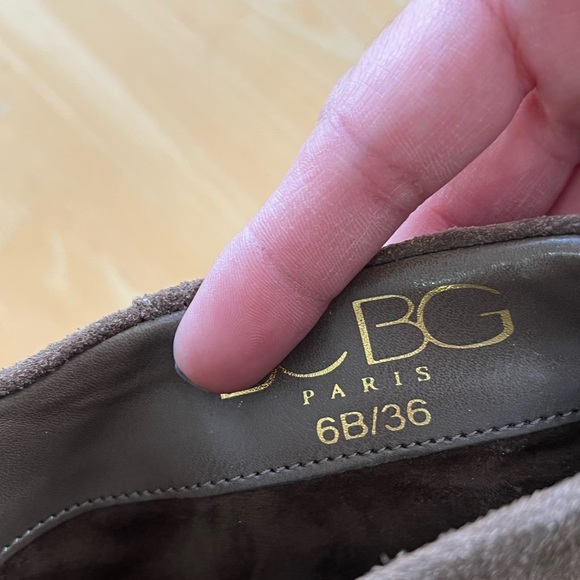 BCBG  booties 6 - Picture 6 of 6